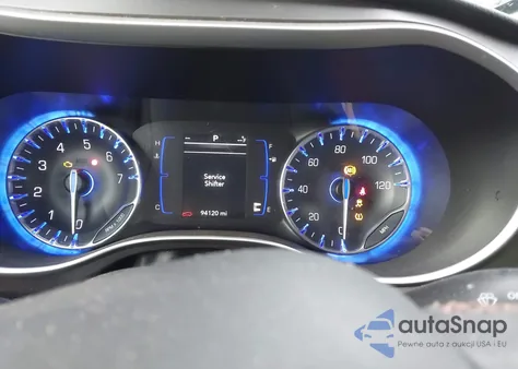 2020 Chrysler Pacifica Touring L from USA, damaged, VIN 2C4RC1BG7LR114957